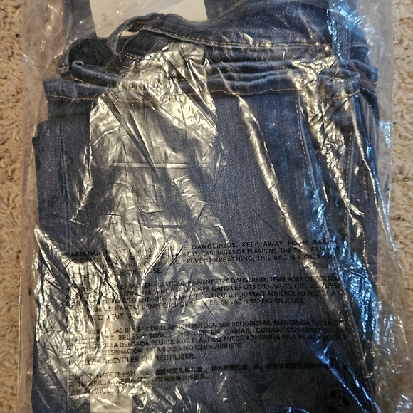 American Eagle Outfitters Women's High Rise Blue Jeans - Picture 4 of 5